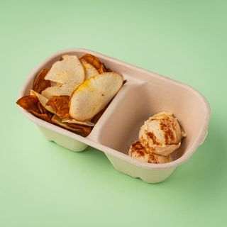 Hummus de Garbanzos con Chips Vegetales