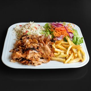 Carne com Arroz, Batata e Salada (Em Prato)