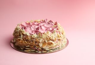 Торт Наполеон Вишневий (цілий)