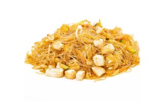 618 Spaghetti di soia cinesi saltati con pollo, verdure 