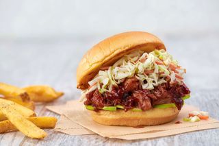 BBQ PULLED PORK SANDWICH