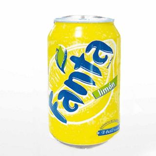 Fanta limón 