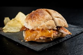 Bocadillo de cochinillo