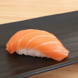 Niguiri De Salmó (1 Ud.)