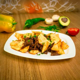 Картофель с мясом по-домашнему