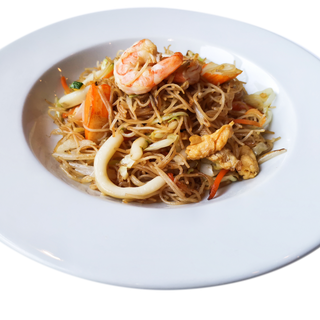 25. Spaghetti di riso con frutti mare