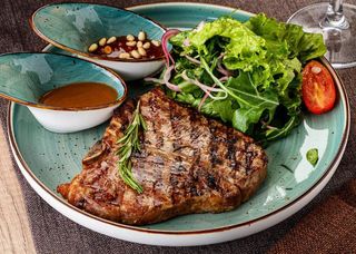 Стейк "Ти-бон"