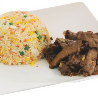 #20 Arroz tres delicias con ternera