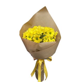 Ramo de margaridas amarelas com papel kraft 