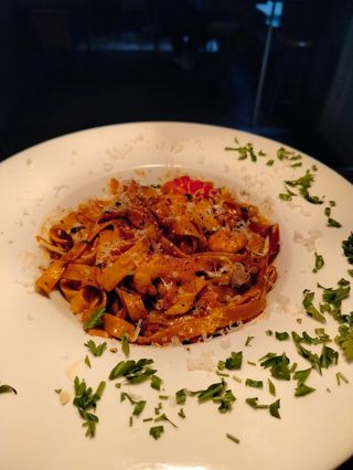 Makaron z owocami morza