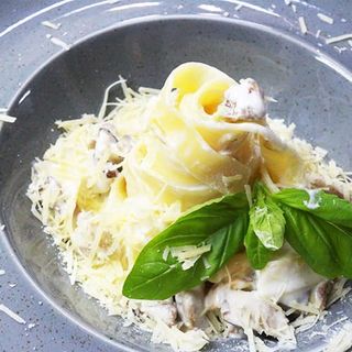 Тальятеле з білими грибами (300г)