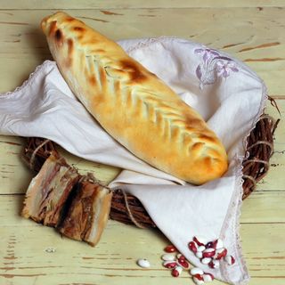 ლეჩხუმური ლობიანის ღვეზელი