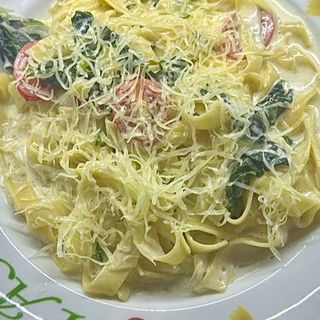 Паста "Фетучини" со шпинатом