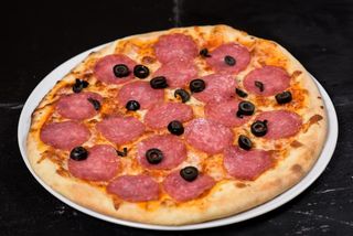 Pizza Salami Ø 24cm