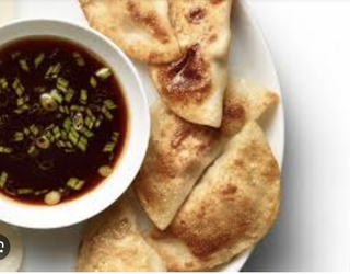 Raviolis crujientes de ternera al curry