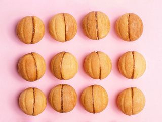 Горішки зі згущеним молоком 12 шт