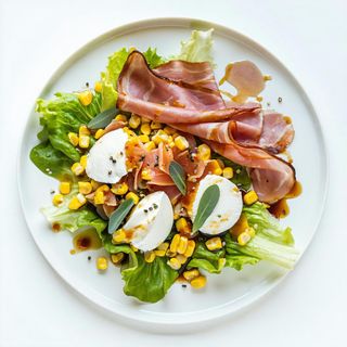 I4 –Cotto, lattuga, mais, mozzarella fior di latte, tonno sott’olio