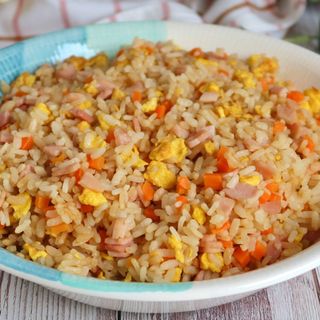 Arroz Frito Con 3 Delicias