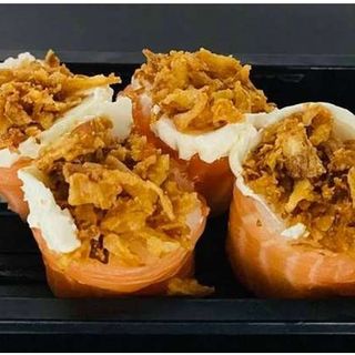 Gunkan Crispy Salmon (4 Unidades)