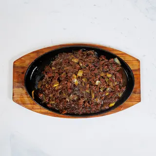 Tie pan govedina sa staklenim rezancima