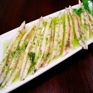 Boquerones en vinagre a la española