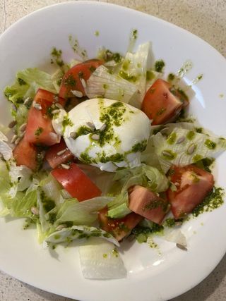 Салата с бурата (350г)