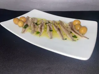Boquerones En Vinagre