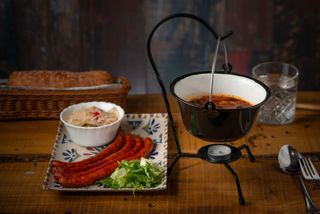 Ceaun de fasole cu carnati