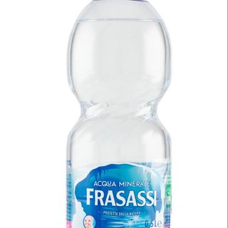 Acqua naturale