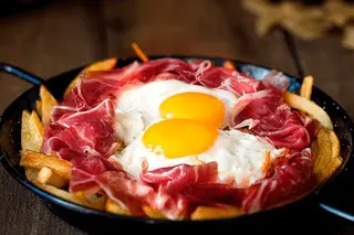 Huevos Fritos Con Jamón