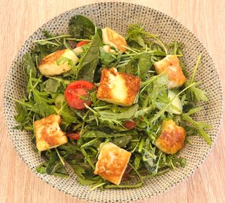 Salata Haloumi
