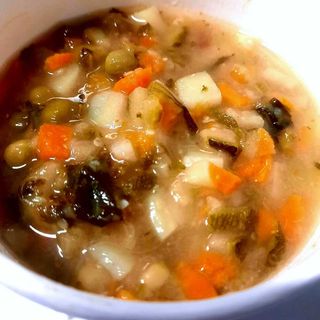 Minestrone di verdure fresche