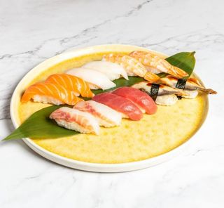 Nigiri De Salmón Flambeado (2 Uds.)