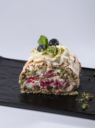 "Фисташковый рулет" (порция)