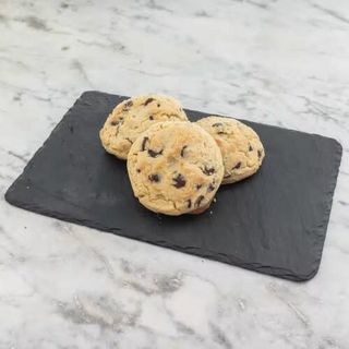Galleta Con Chispas De Chocolate Rellena De crema de avellana