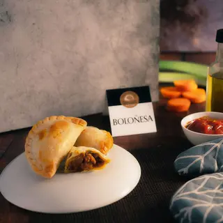 Empanada de boloñesa