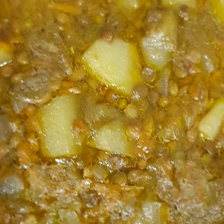 LUNES Lentejas con verduras 