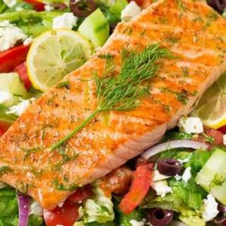 Salata cu somon 350 g