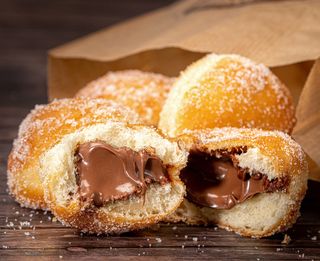 Mini berlina de chocolate y avellana