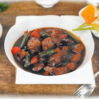 358.Vitello con asparagi