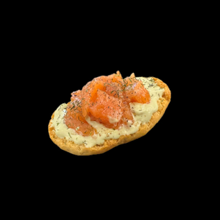 69. Tostada De Salmon (1 Pza.)