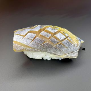 Nigiri zushi shimesaba