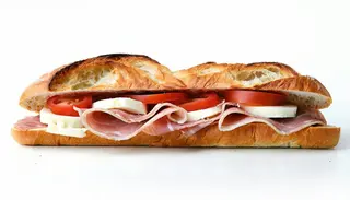 Prosciutto crudo, mozzarella e pomodoro