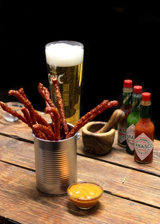 Cârnăciori pentru bere crocanți 200 g