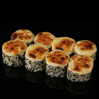 NEW! Запечений рол з креветкою в кунжуті