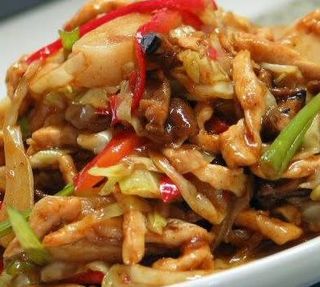 39 Pollo peperoni e bambù