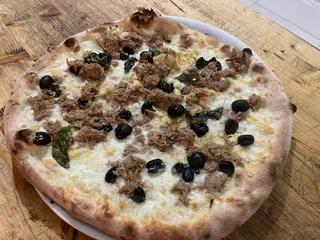 Tonno, carciofini e olive