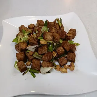 Gong Bao Tofu & Cashewnuts
