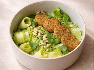 Green Falafel Salad VEG