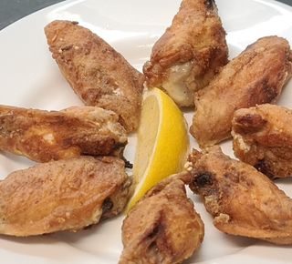 Пилешки крилца - пържени (270г)